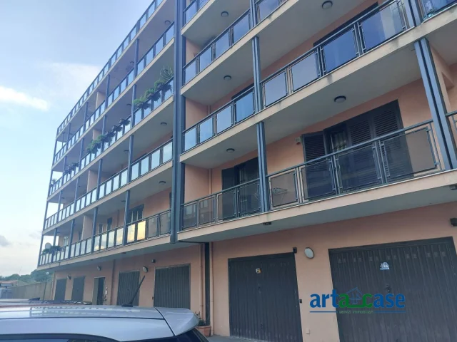 Appartamenti in Vendita - Messina zona policlinico 2 vani con posto auto