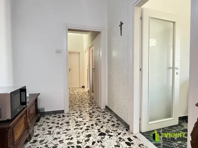 Appartamenti in Vendita - Appartamento di mq 125 circa a matera centro in via cappelluti