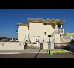 Tavernetta di mq 50 con ingresso indipendente e cortile privato
