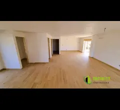 Appartamenti in Vendita - Villette a schiera bi-livello 160mq circa complessivi +giardino