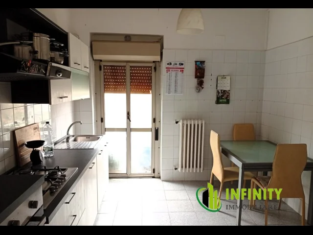 Appartamenti in Vendita - Appartamento di 85mq in zona centrale