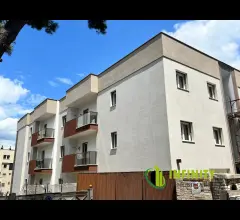 Appartamenti in Vendita - Appartamento in centro di nuova costruzione di mq 66 con garage