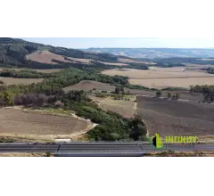 Appartamenti in Vendita - Terreno edificabile in zona serra piddaro