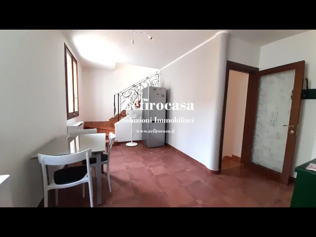 Appartamenti in Vendita - Crevalcore -centro- affitto di stanze in porzione di casa