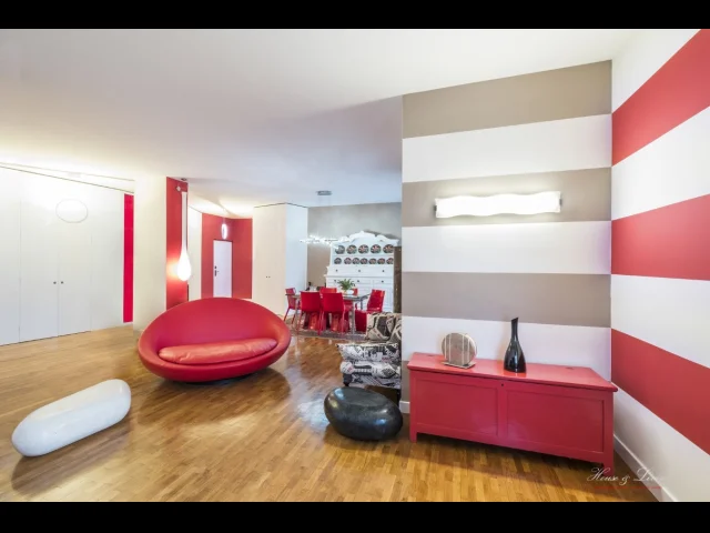 Appartamenti in Vendita - Prestigioso appartamento fronte valentino