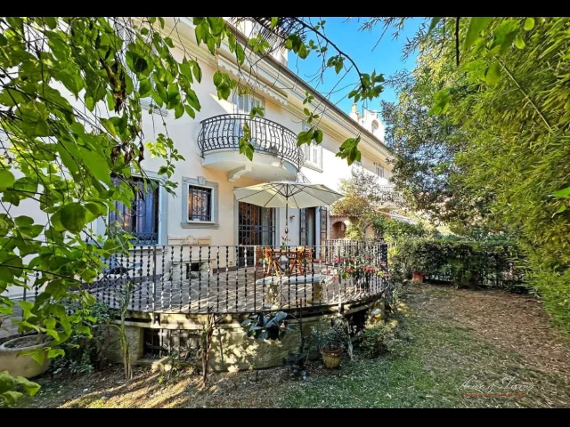Appartamenti in Vendita - "esclusivo appartamento con giardino privato"