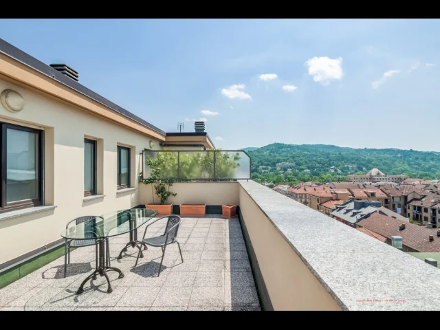 Appartamento attico panoramico