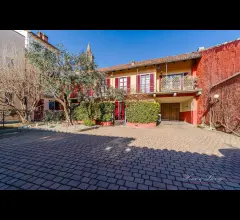 Appartamento bilivelli di charme in vendita