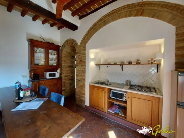 Appartamenti in Vendita - Appartamento ristrutturato ed arredato in centro con vista panoramica