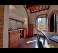 Appartamenti in Vendita - Appartamento ristrutturato ed arredato in centro con vista panoramica