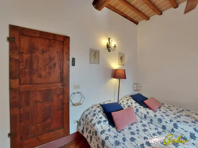 Appartamenti in Vendita - Appartamento ristrutturato ed arredato in centro con vista panoramica