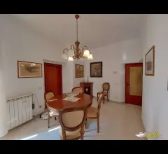 Appartamenti in Vendita - Appartamento 100 mq in ottime condizione in centro storico