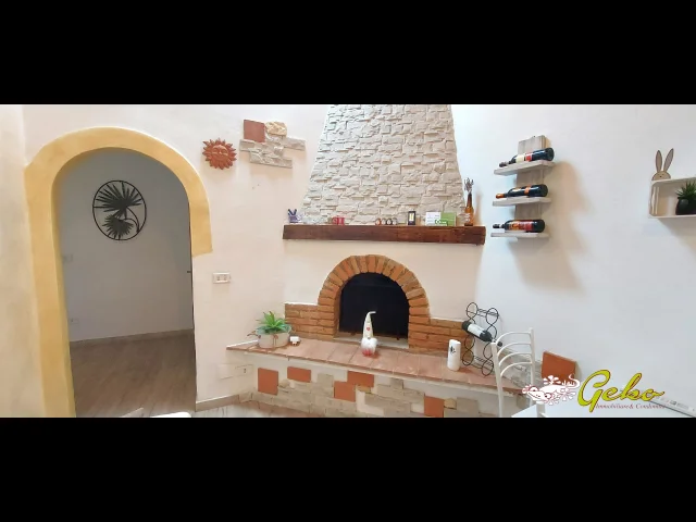 Appartamenti in Vendita - Appartamento 60 mq piano terreno con resede privato