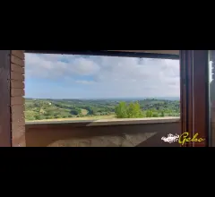 Appartamenti in Vendita - Appartamento 84 mq con terrazzo e vista panoramica !! vicino al centro storico