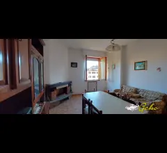 Appartamenti in Vendita - Appartamento 97 mq in zona tranquilla vicina al centro !