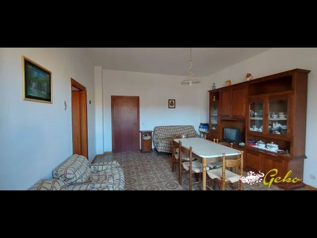 Appartamenti in Vendita - Appartamento 97 mq in zona tranquilla vicina al centro !