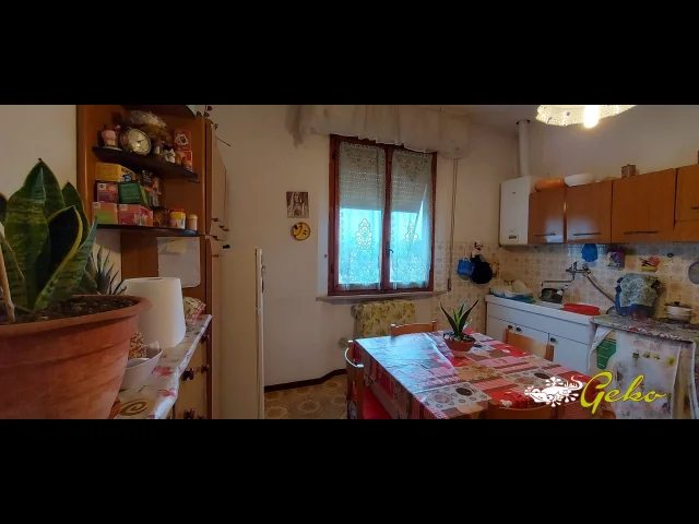 Appartamenti in Vendita - Appartamento 71mq con garage vicino al centro !!