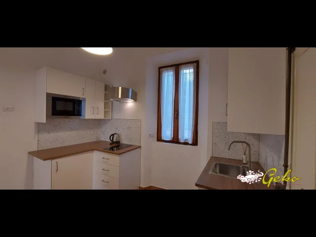 Appartamenti in Vendita - Appartamento ristrutturato ed arredato  31 mq centro storico !!