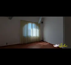 Appartamenti in Vendita - Appartamento  127 mq con resede e posti auto vicino al centro