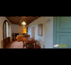 Appartamenti in Vendita - Appartamento in campagna  70 mq ristrutturato con giardino !!