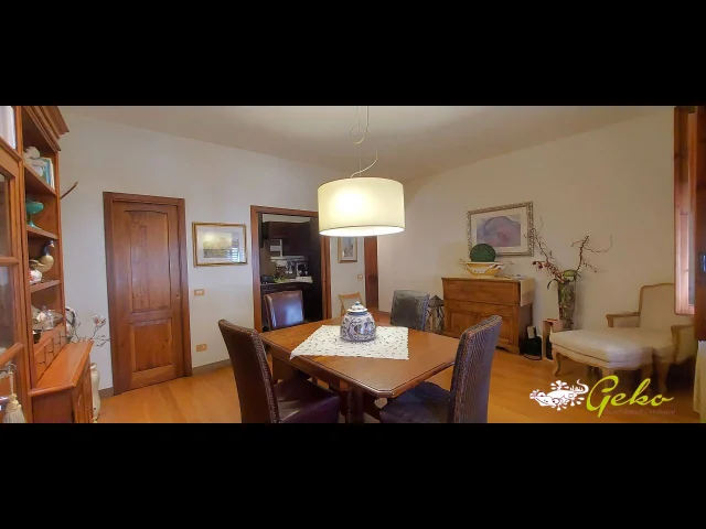 Appartamenti in Vendita - Appartamento 150 mq ristrutturato con terrazzino !