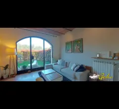 Appartamenti in Vendita - Appartamento 79 mq con giardino e piscina!