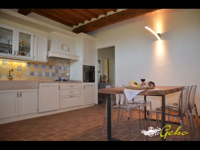 Appartamenti in Vendita - Appartamento 71 mq con giardino e piscina