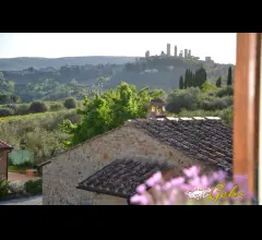 Appartamenti in Vendita - Appartamento 71 mq con giardino e piscina