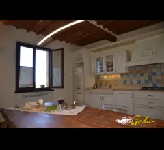 Appartamenti in Vendita - Appartamento 71 mq con giardino e piscina