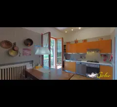 Appartamento 130 mq in bifamiliare con garage !