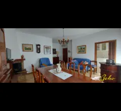 Luminoso appartamento con garage  !