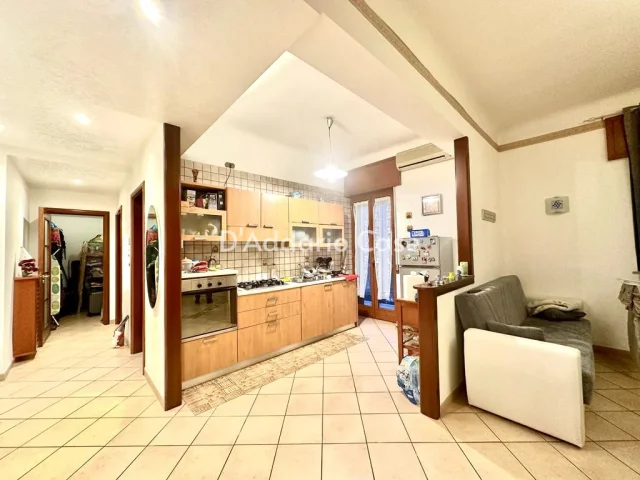 Bivani via toscana ammobiliato