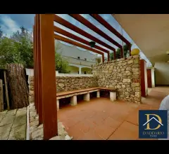 Appartamenti in Vendita - Lido sivana - ampia villa su unico livello
