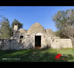 Vendesi trullo tipico da ristrutturare