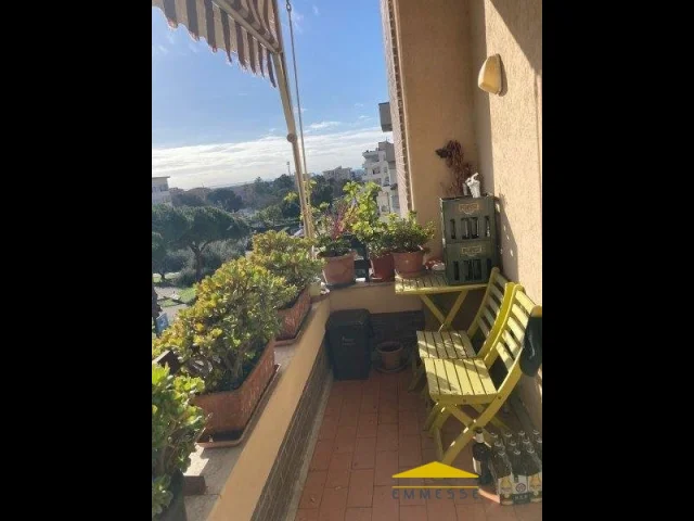 Appartamento in vendita a massa centro