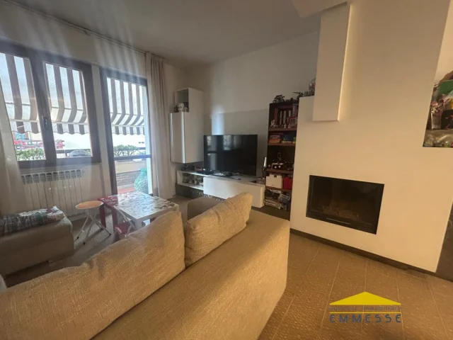 Appartamenti in Vendita - Appartamento in vendita a massa centro