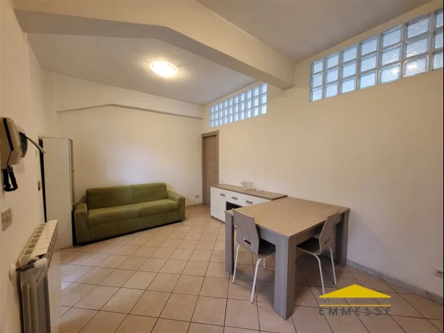 Appartamenti in Vendita - Bilocale in vendita a massa