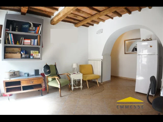 Appartamenti in Vendita - Appartamento in vendita a massa