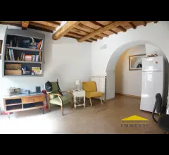 Appartamenti in Vendita - Appartamento in vendita a massa