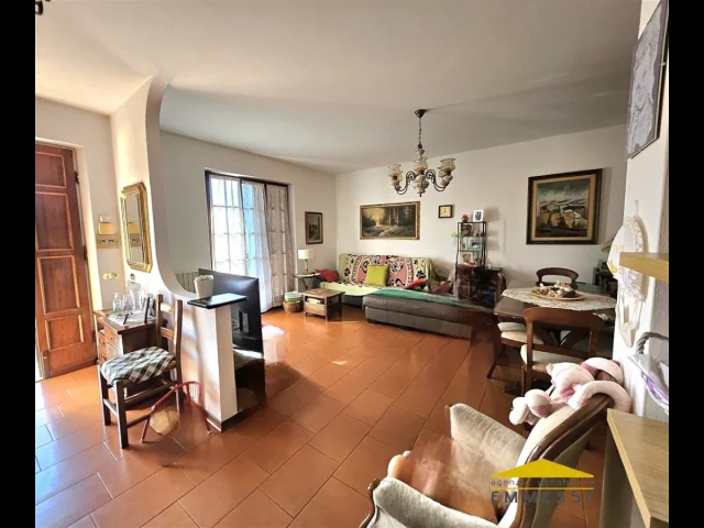 Appartamenti in Vendita - Casa in vendita a massa