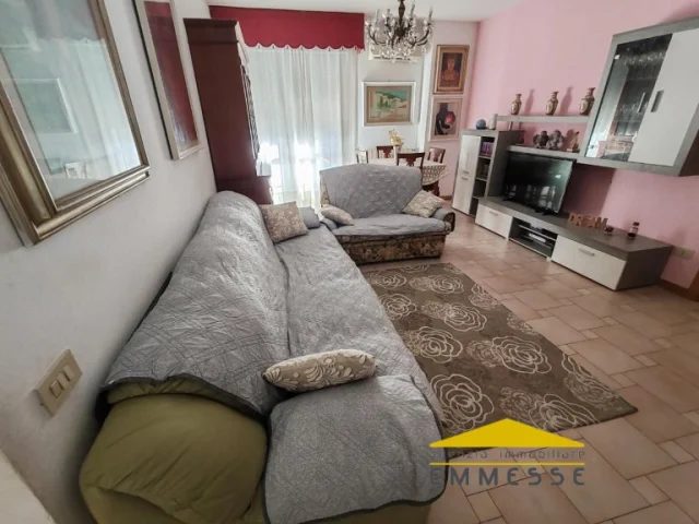 Appartamenti in Vendita - Appartamenti in vendita a massa