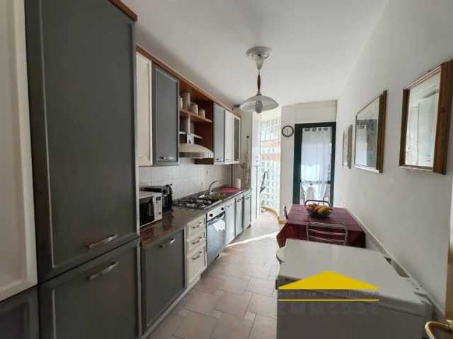 Appartamenti in Vendita - Appartamenti in vendita a massa