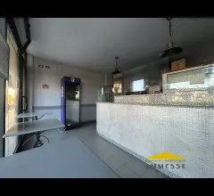 Appartamenti in Vendita - Pizzeria al taglio e da asporto