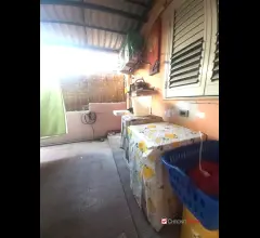 Appartamenti in Vendita - Pressi policlinico soluzione semi dipendente con giardino