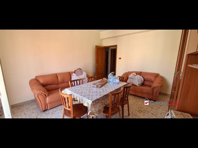 Appartamenti in Vendita - Trivani in via sciva