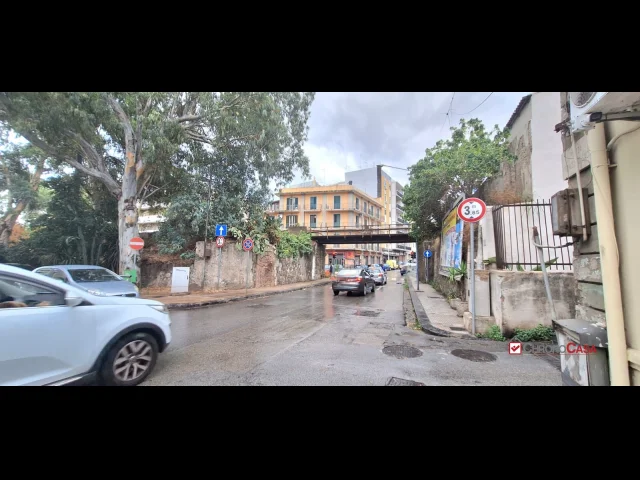 Appartamenti in Vendita - Via catania, provinciale, ampio bivani in ottime condizioni