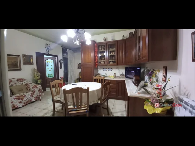 Appartamenti in Vendita - Svincolo me-centro,nuda proprietà di 4 vani e servizi