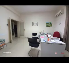 Appartamenti in Vendita - Uso ufficio zona centro