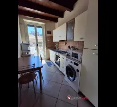 Appartamenti in Vendita - Camera arredata provinciale tutto incluso
