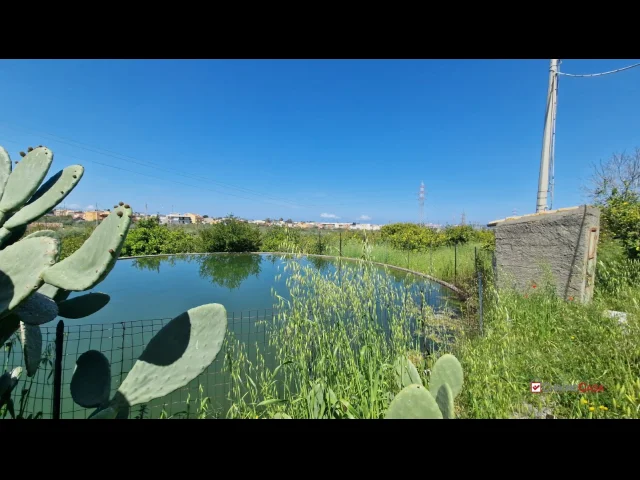 Milazzo, villa con terreno e ruderi